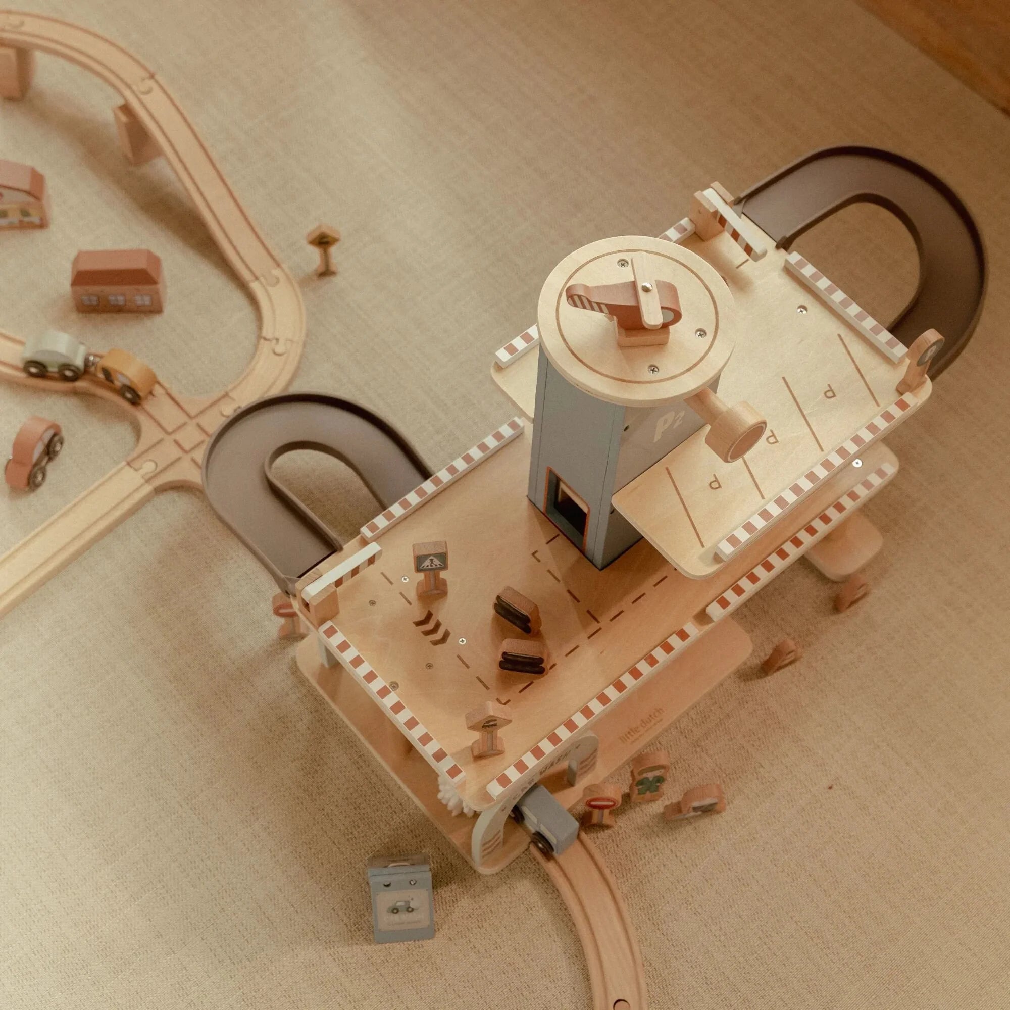 Little Ducht- Garage con Macchine