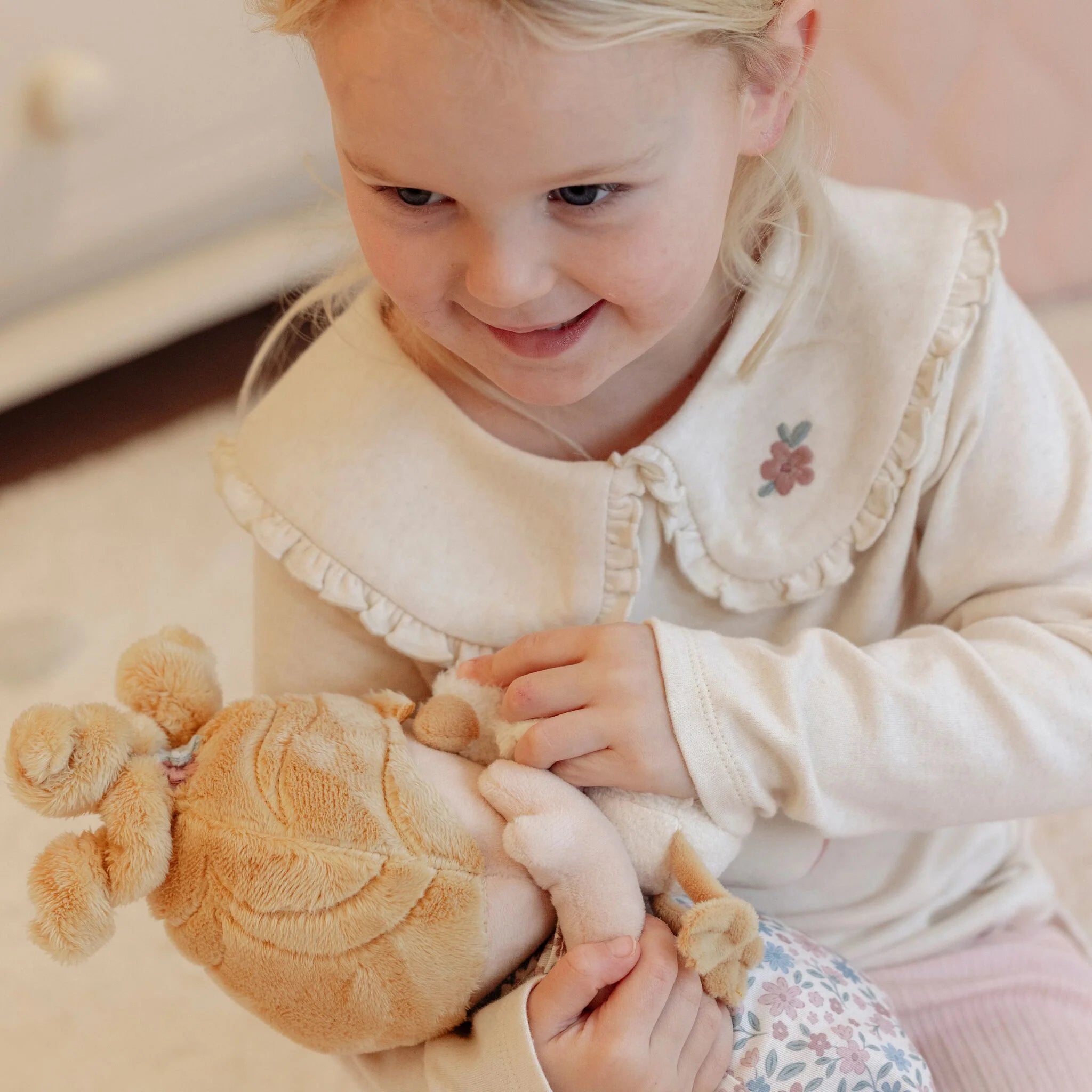 Little Dutch -Bambola da coccolare Julia - 40 cm