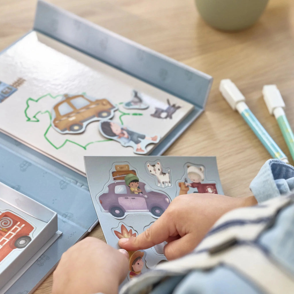 Little Dutch-Libro Magnetico Veicoli