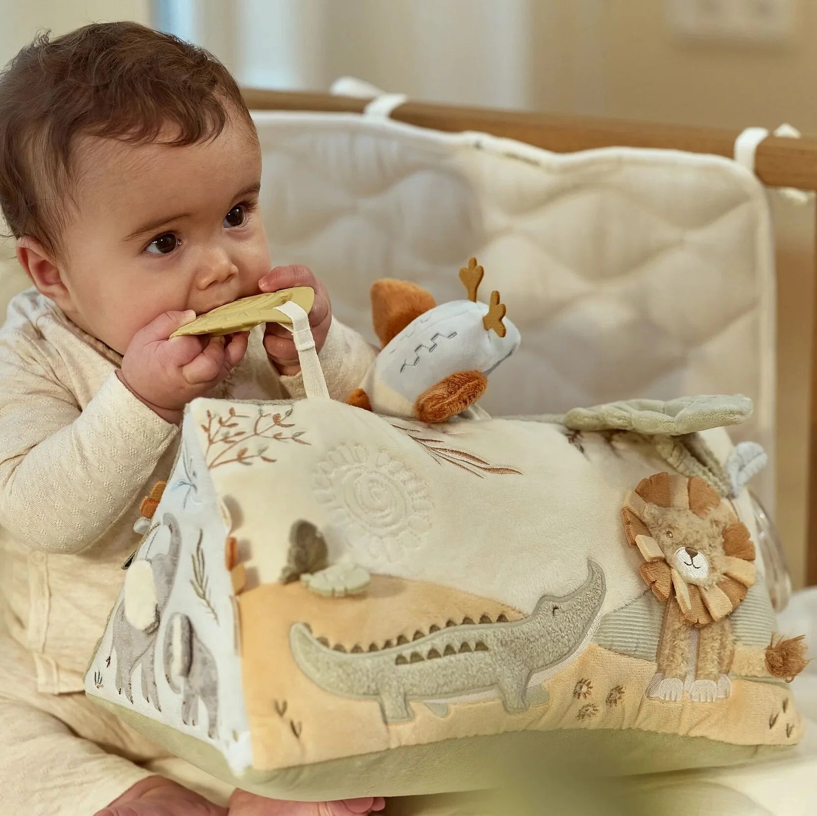 Little Dutch - Triangolo Per Tummy Time Safari Friends