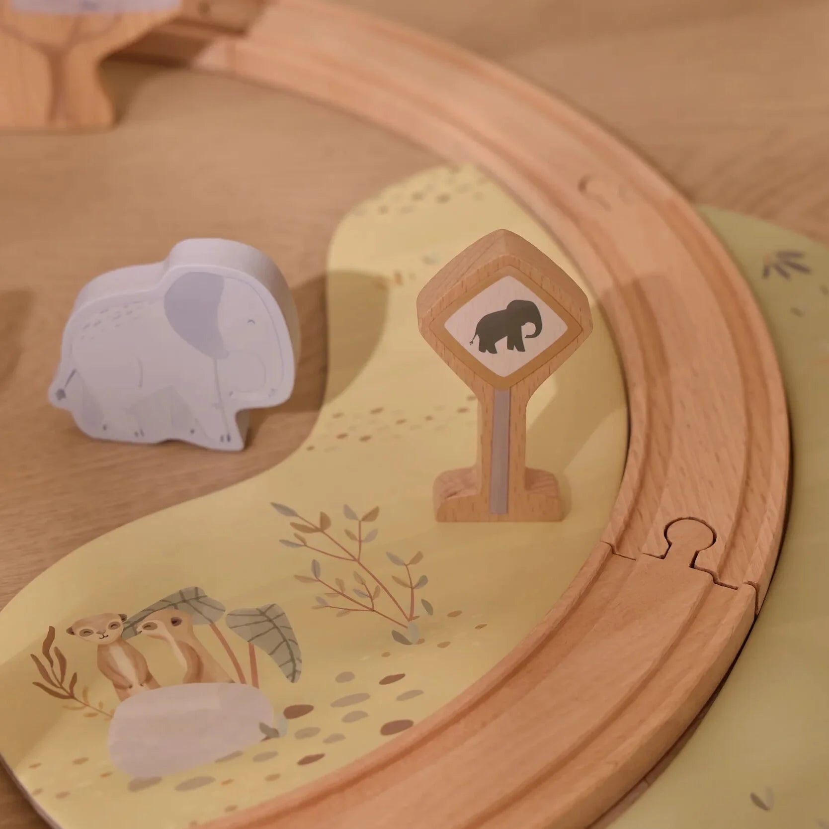 Little Dutch - Set trenino In Legno Savana Friends