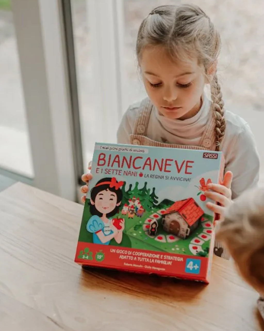 Sassi Editore - Biancaneve e i sette nani - Gioco di società e libro