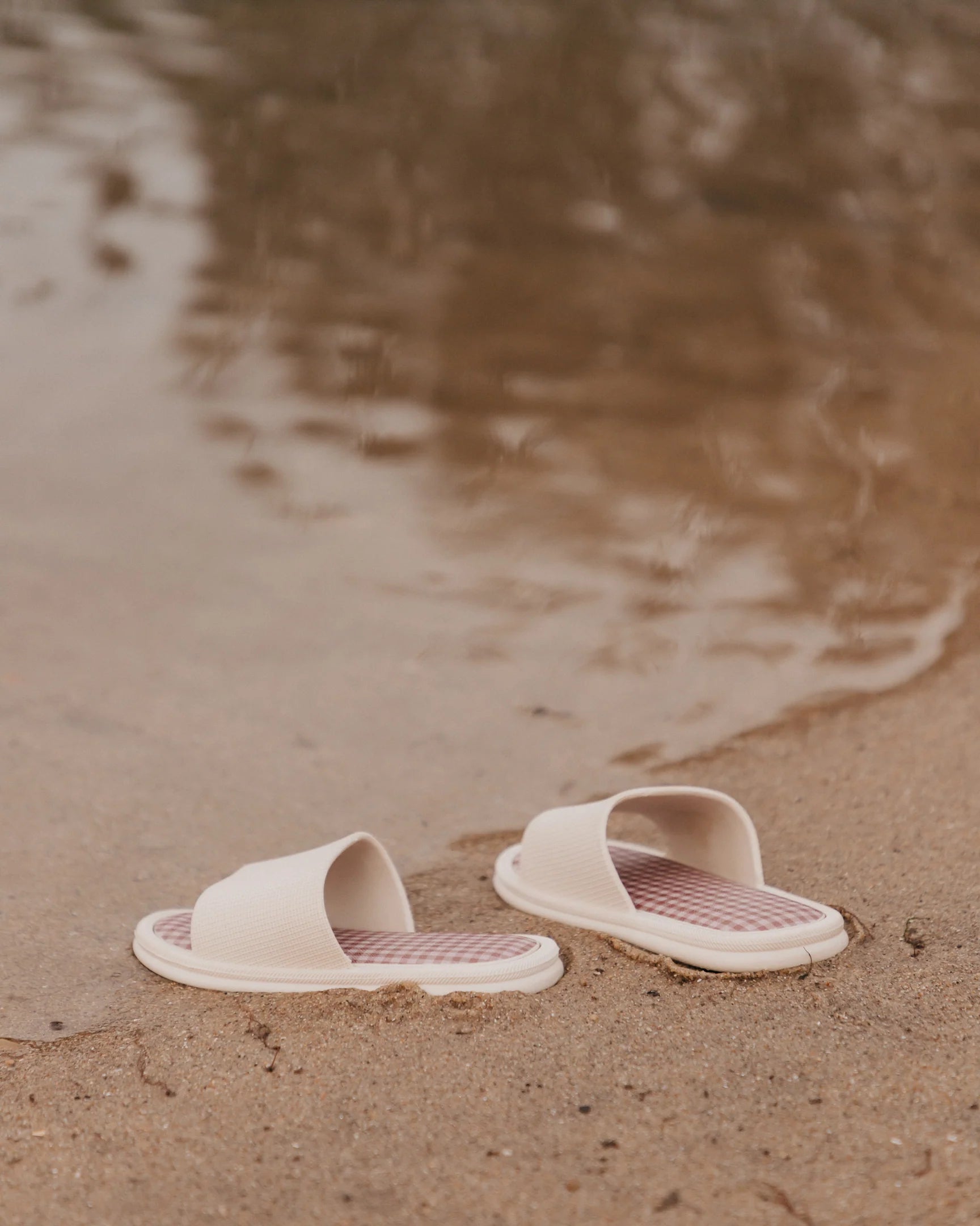 MRS ERTHA - Pantofole - latte di cocco