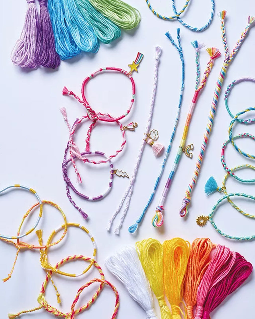 Janod - 30 Braccialetti Avvolgenti Arcobaleno