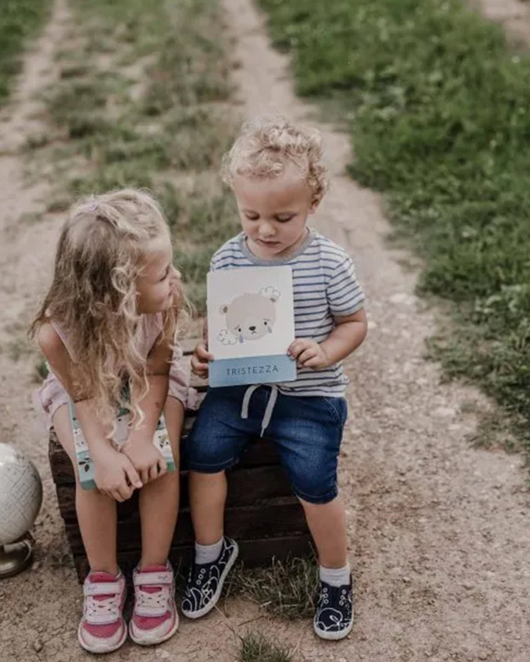 Sassi Yunior Editore - Le mie prime carte. Le emozioni - Libro e cards