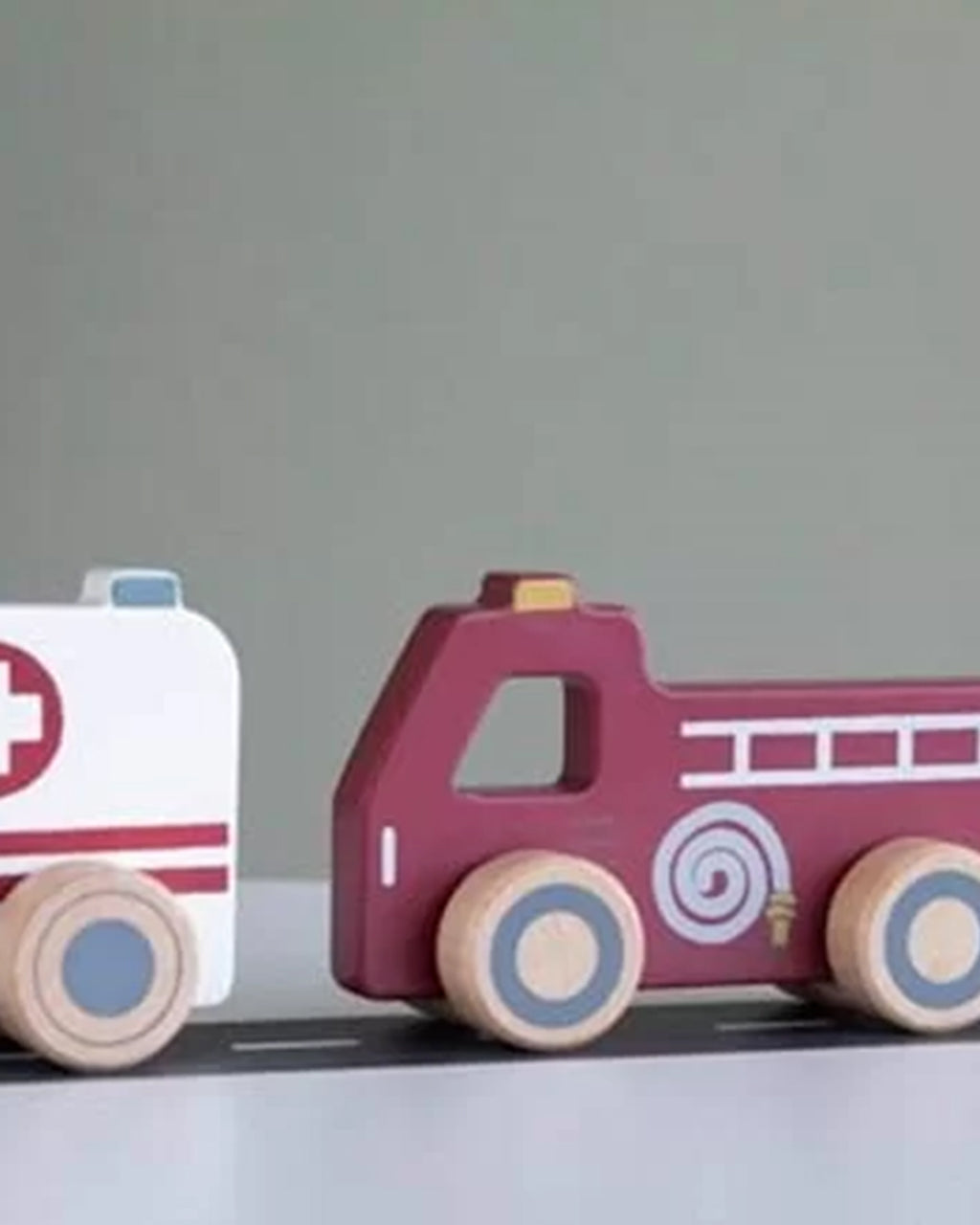 Little Dutch - Macchine di Emergenza