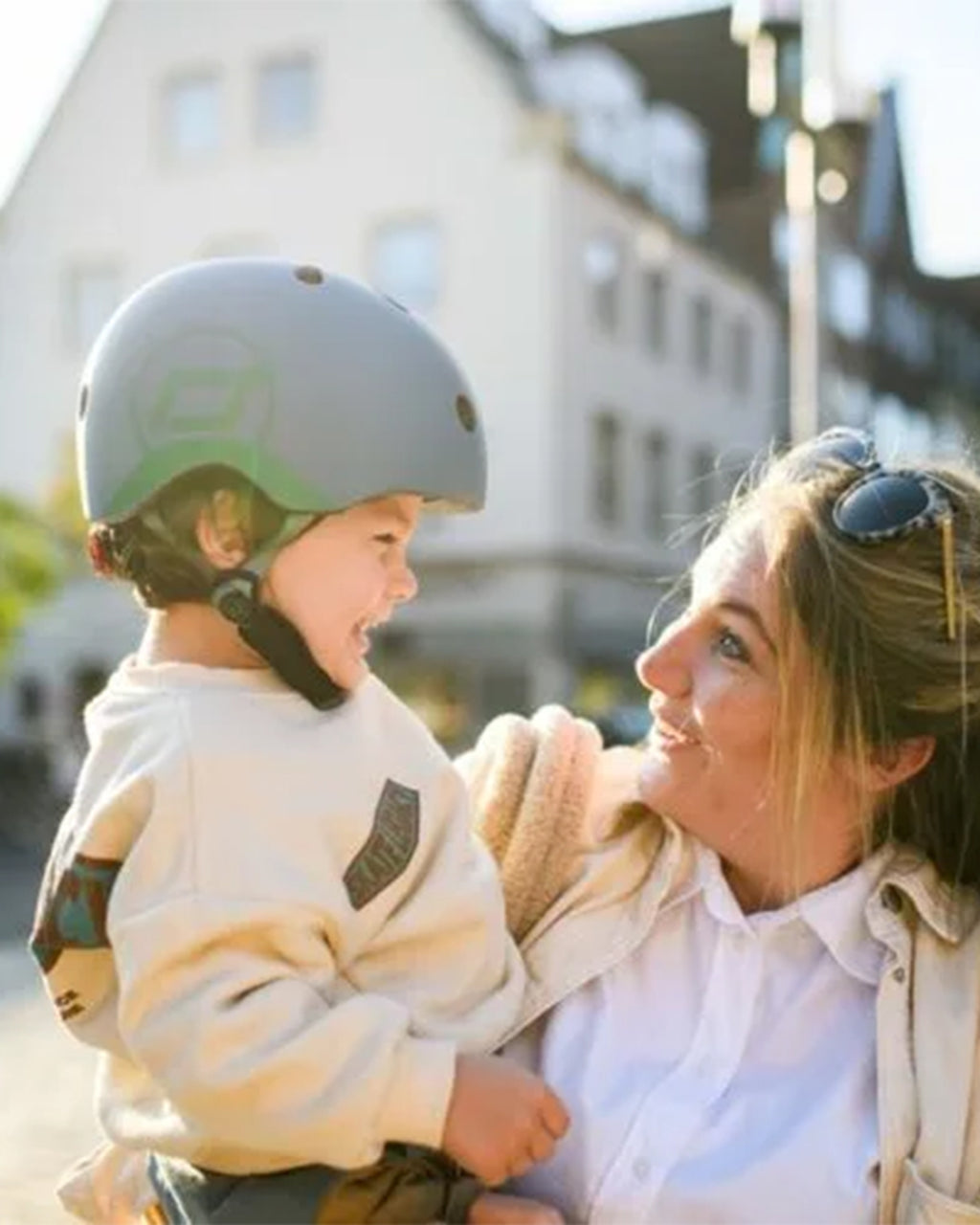 Scoot And Ride - Casco