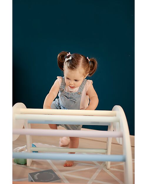 Family Nation - Arco Montessori Rainbow - Sunny Beach