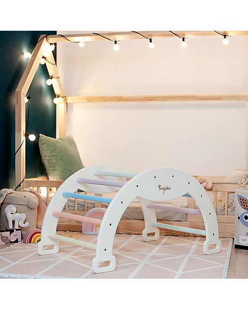 Family Nation - Arco Montessori Rainbow - Sunny Beach