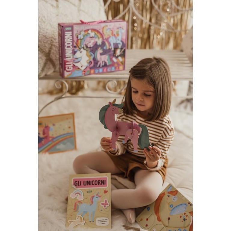 Sassi Yunior Editore - Mega box arts & crafts. Unicorni
